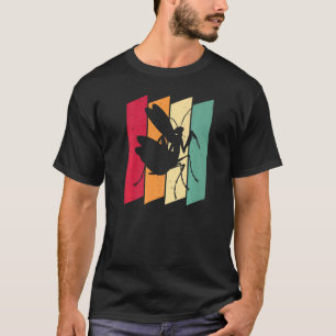 Retro Praying Mantis Insect Entomology  Vintage Pr T-Shirt