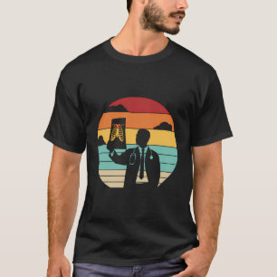 Retro Radiographer Radiology Nurse Technologist Ra T-Shirt
