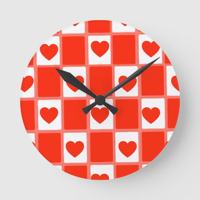 Retro Red Heart Checkerboard Pattern Round Clock (Front)