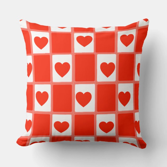 Retro Red Heart Checkerboard Pattern Throw Pillow (Front)