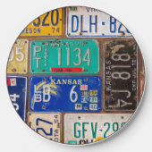 Retro Rusty License Plates Wireless Charger (Front)