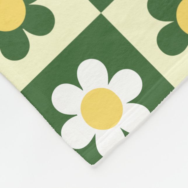 Retro Sage Green and Cream Daisy Checkerboard  Fleece Blanket (Corner)