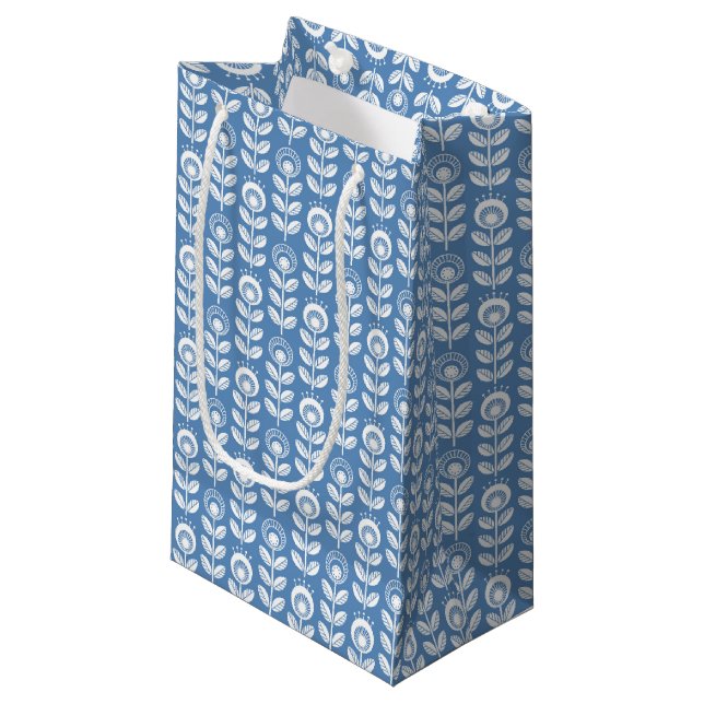 Retro Scandinavian Blue Pattern Small Gift Bag (Front Angled)