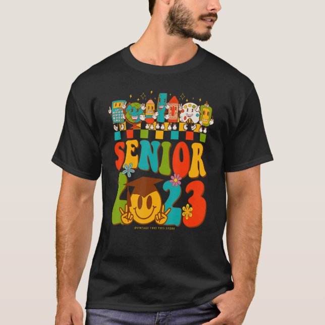 Retro Senior 2023 Groovy Class Of 2023 Graduation  T-Shirt (Front)