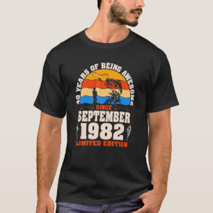 Retro September 1982 40 Year Old Fishing 40th Bir T-Shirt
