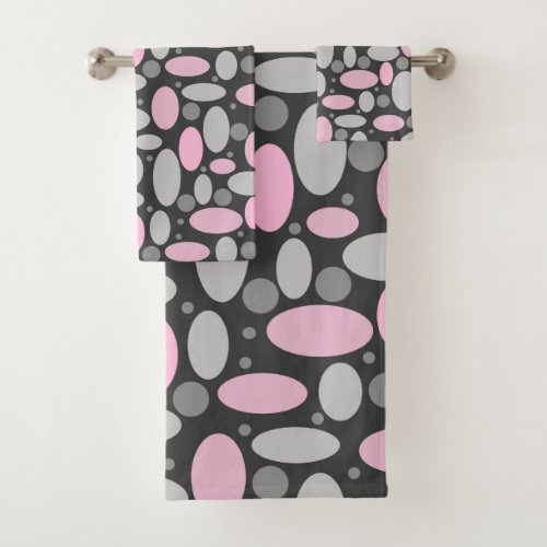 retro sixties polka dots grey and pink bath towel set