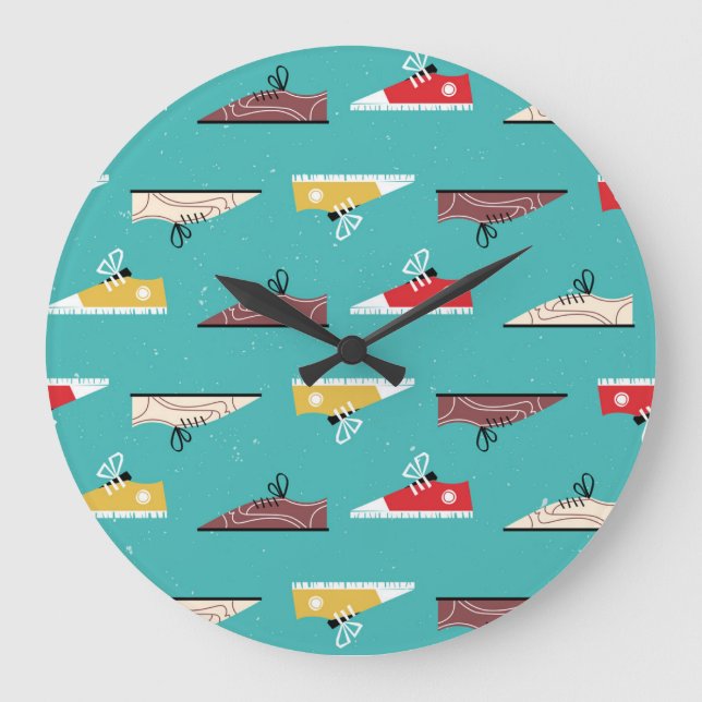 Retro sneakers: vintage seamless pattern. large clock (Front)