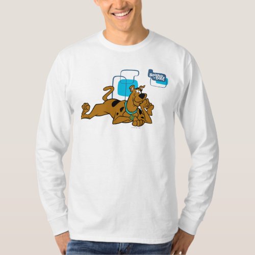 Retro Squares Scooby_Doo Lying Down T_Shirt