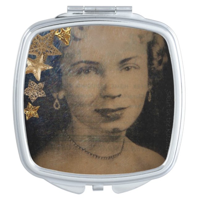 'Retro Star' Compact Mirror (Front)