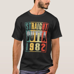 Retro Straight Outta 1982 Birthday Gift for Men Wo T-Shirt