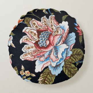 Retro Style Multi-colored Floral Ornament Round Pillow