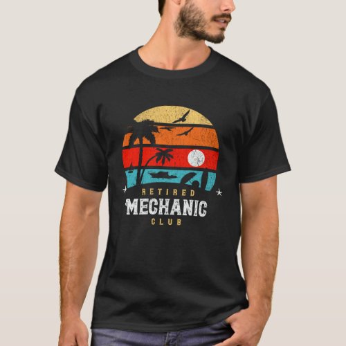 Retro Style Retirement Gag Idea Retired Mechani T-Shirt