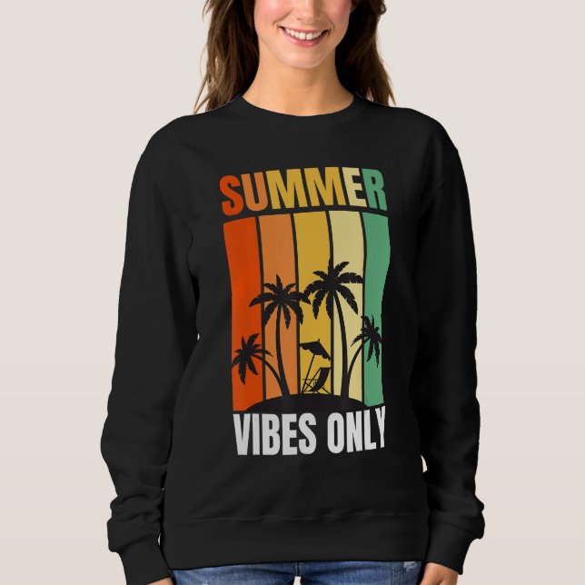 Retro Summer Vibes Vintage Rays Beachy Vibes Sweatshirt (Front)