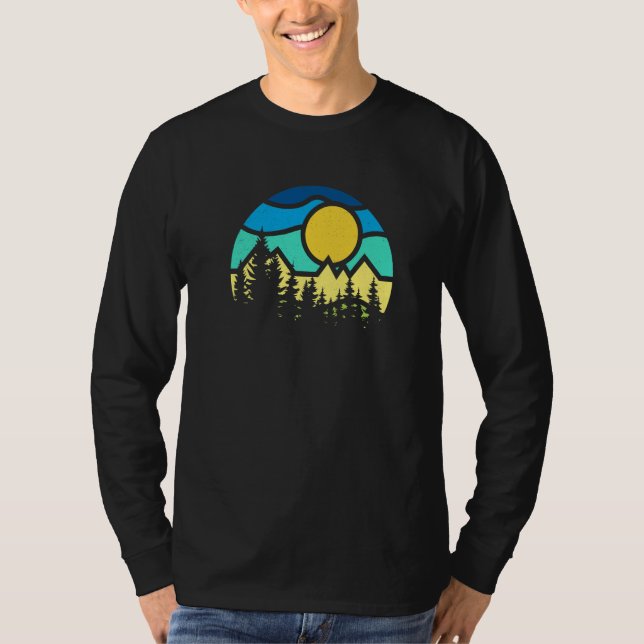 Retro Sun Minimalist Pine Tree Graphic T-Shirt (Front)