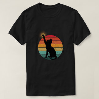 Retro Sunset Cat Silhouette – Aesthetic T-Shirt