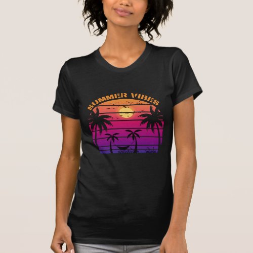 Retro Sunset Summer Vibes T_Shirt