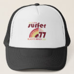 RETRO SURF WEAR TRUCKER HAT<br><div class="desc">RETRO DESIGN,  SURF INSPIRED</div>