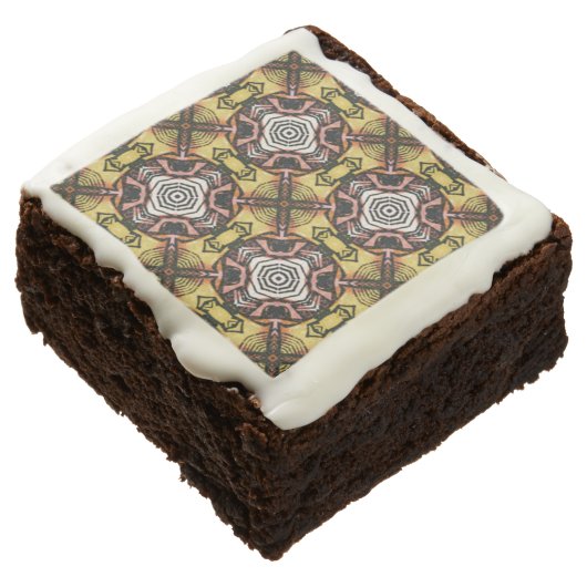 Retro Target Cross Pattern Brownie (Angled)
