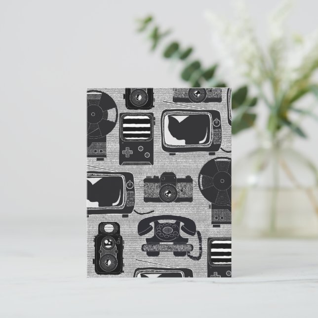 Retro technology holiday postcard (Standing Front)