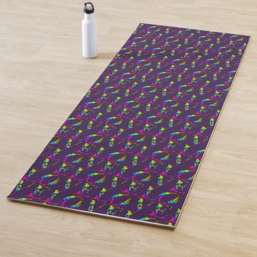 Retro Tie Dye Love Letters Pattern Yoga Mat