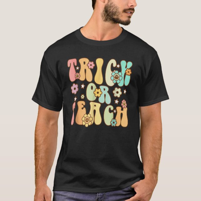 Retro Trick Or Teach  Halloween Groovy Ghost Flowe T-Shirt (Front)