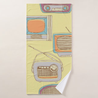 retro tv and radio. seamless pattern bath towel