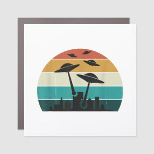 Retro UFO Attack Sunset - Cool Vintage Flying Sauc Car Magnet