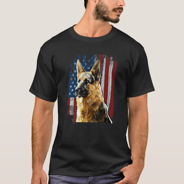 Retro Us Flag German Shepherd Dog Mom July 4th Pat T-Shirt (Front)