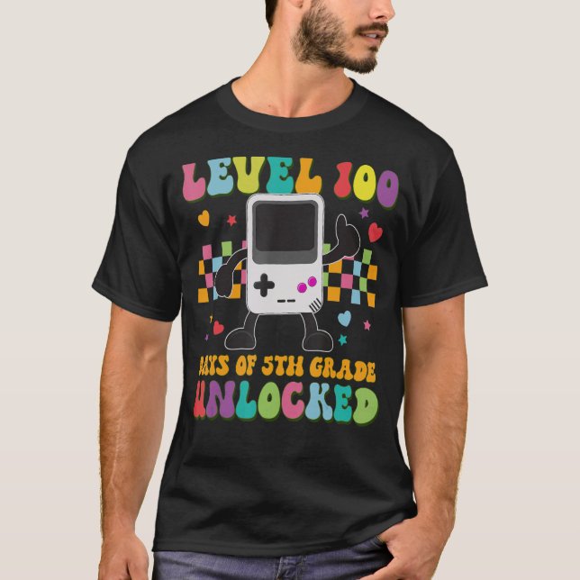 Retro Video Games Level 100 Days Of 5th Grade Unlo T-Shirt (Front)