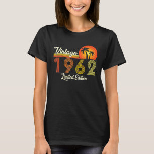 Retro Vintage 1962 60th Birthday 60 Years Old T-Shirt