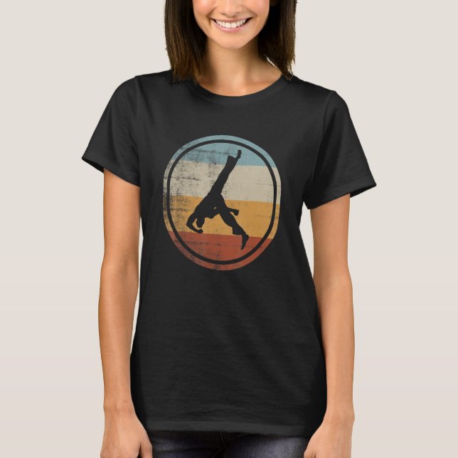 Retro Vintage Capoeira Fighter Training Capoeira T-Shirt (Front)