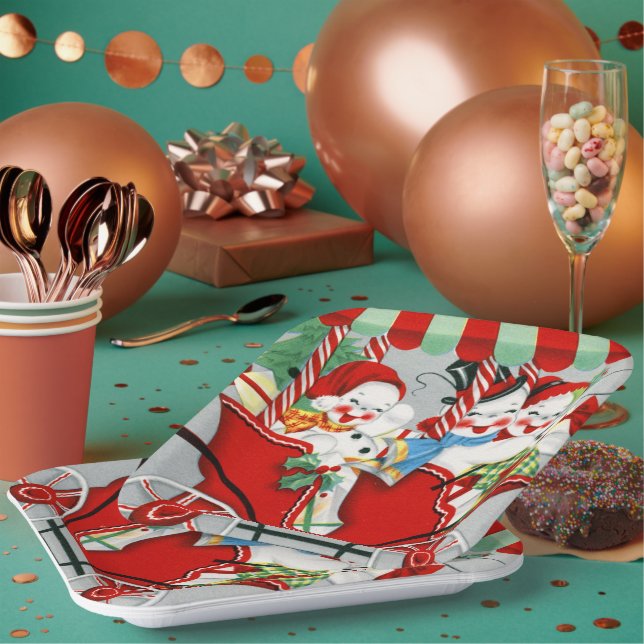 retro vintage Christmas snow Family Paper Plates (Multi)