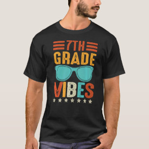 Retro Vintage Glasses 7th Grade Vibes Back To Scho T-Shirt