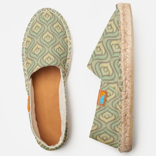 Retro vintage green and yellow pattern espadrilles
