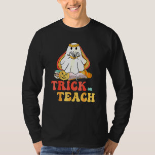 Retro Vintage Groovy Trick Or Teach Halloween Teac T-Shirt