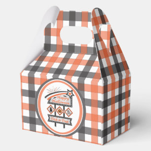 Retro Vintage Halloween Sign –Trick or Treat Plaid Favor Boxes