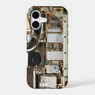 Retro Vintage Tube Radio iPhone 17 Case