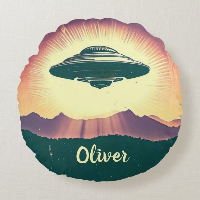 Retro Vintage UFO at Sunset Personalized Round Pillow (Front)