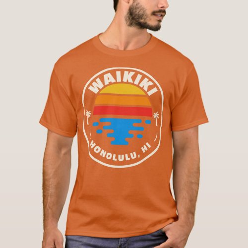 Retro Waikiki Beach Honolulu Hawaii Vintage Beach  T_Shirt