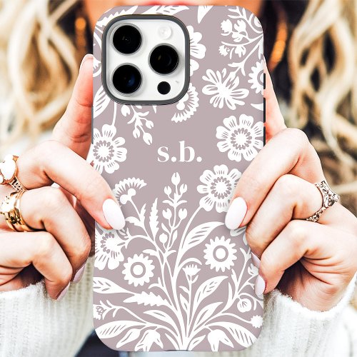 Retro Wildflower Dusty Purple Floral Monogram Iphone 16 Pro Max Case