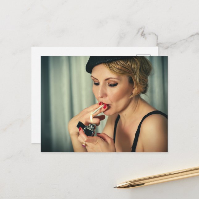 Retro woman smoking postcard (Front/Back In Situ)
