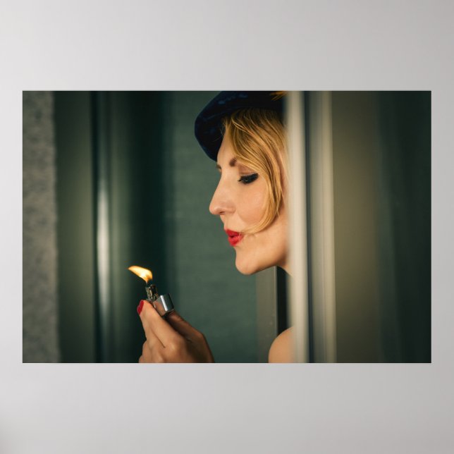 Retro woman smoking poster (Front)
