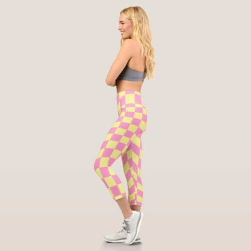  Retro Y2K Checkerboard  Capri Leggings