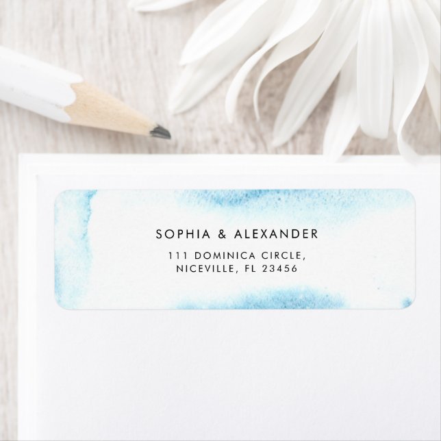 Return Address Label for a Modern Wedding. (Insitu)