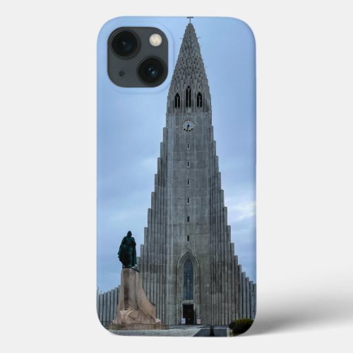 Reykjavik Hallgrimskirkja Church Iceland Photo iPhone 13 Case