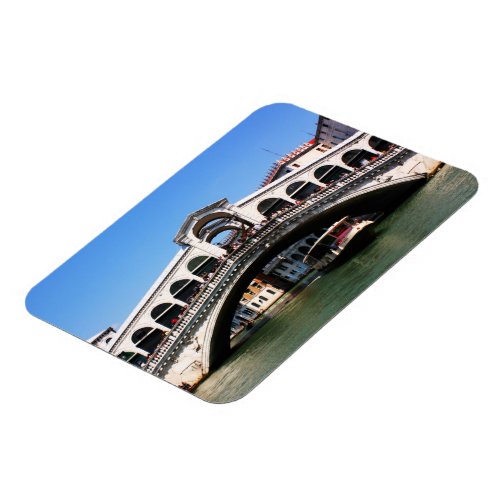 Rialto Bridge in Venice Magnet