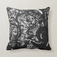 ring , pilow throw pillow