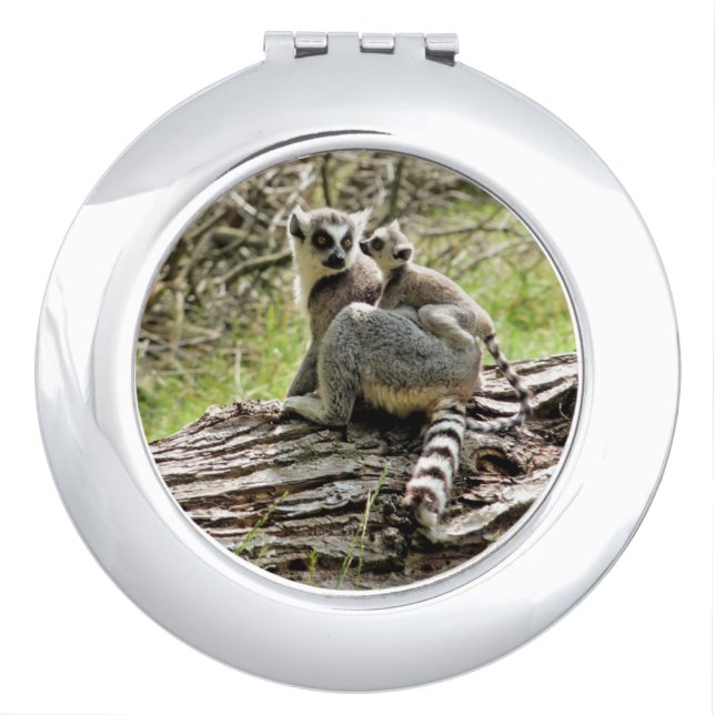 RING-TAILED LEMUR   COMPACT MIRROR (Front)
