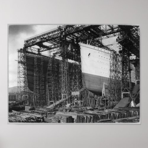 RMS OLYMPIC  TITANIC _ Bows _ Construction Poster