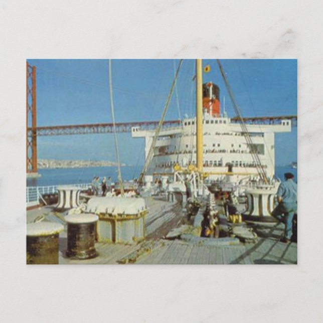 RMS Queen Mary Collection Postcard (Front)